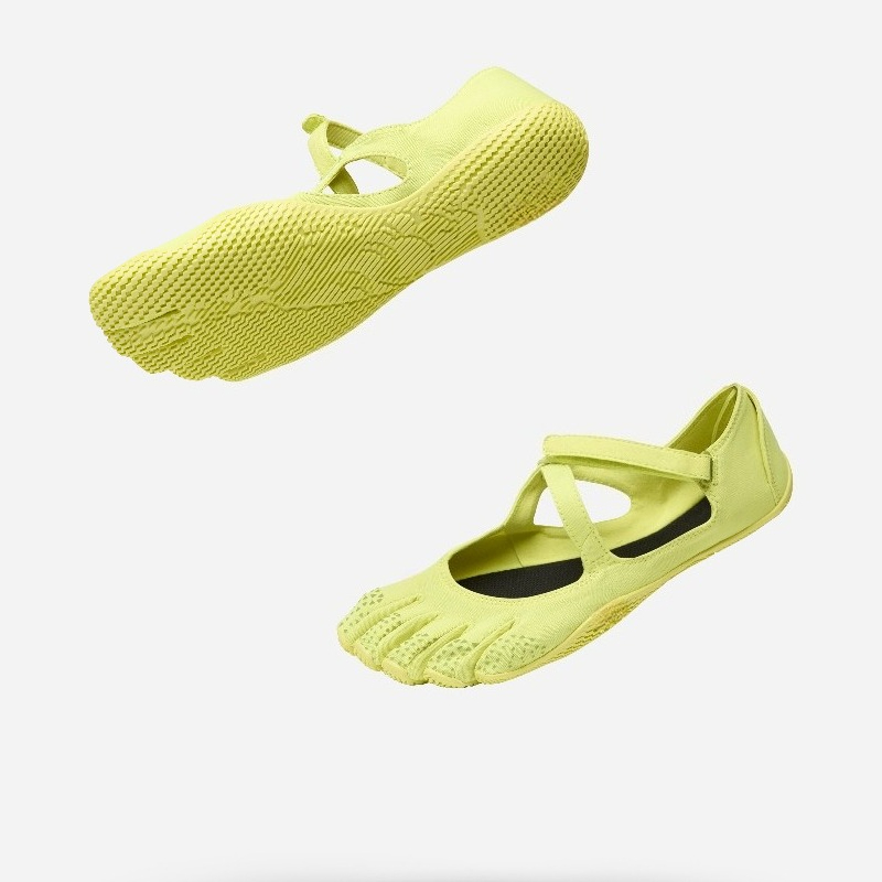 أحذية فايف فنجر النسائية للرقص - مراجعة Sneaker Care Set وسعره